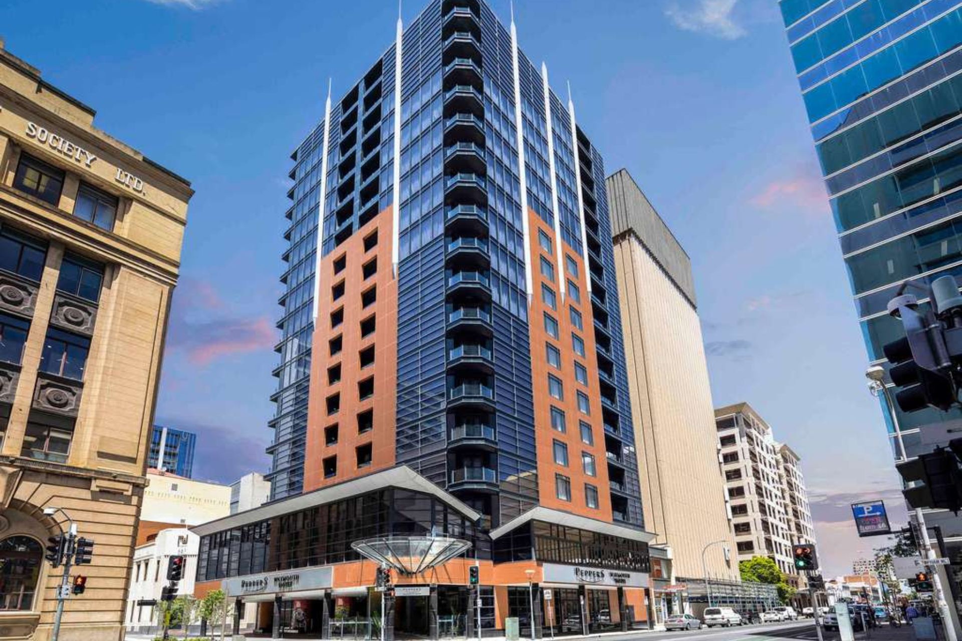 Exterior01-marriot (1)